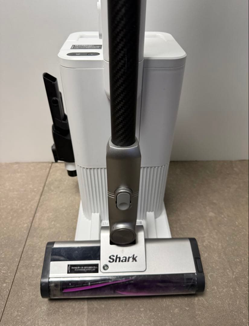 shark◇CleanSense iQ+◇IW3241J ライトチタニウム