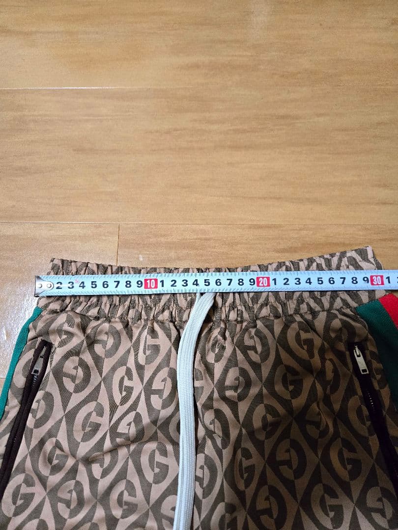 Gucci ロゴ柄 パンツ 保存袋つき