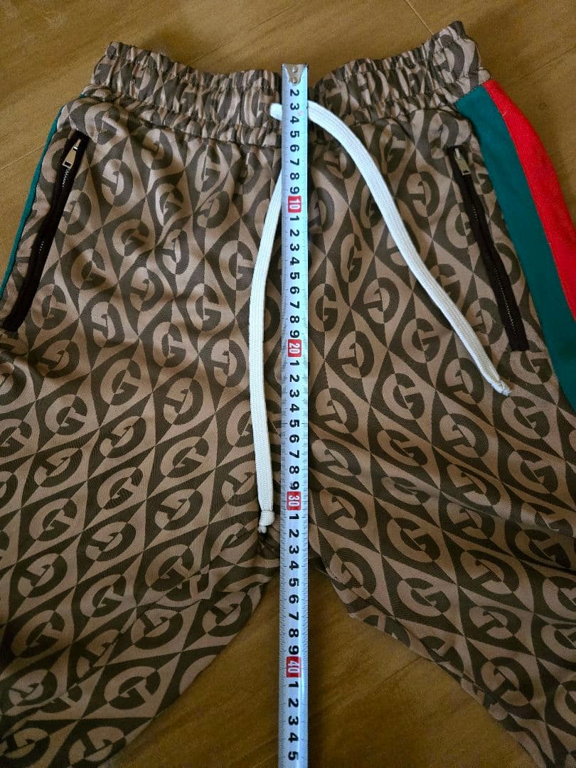 Gucci ロゴ柄 パンツ 保存袋つき
