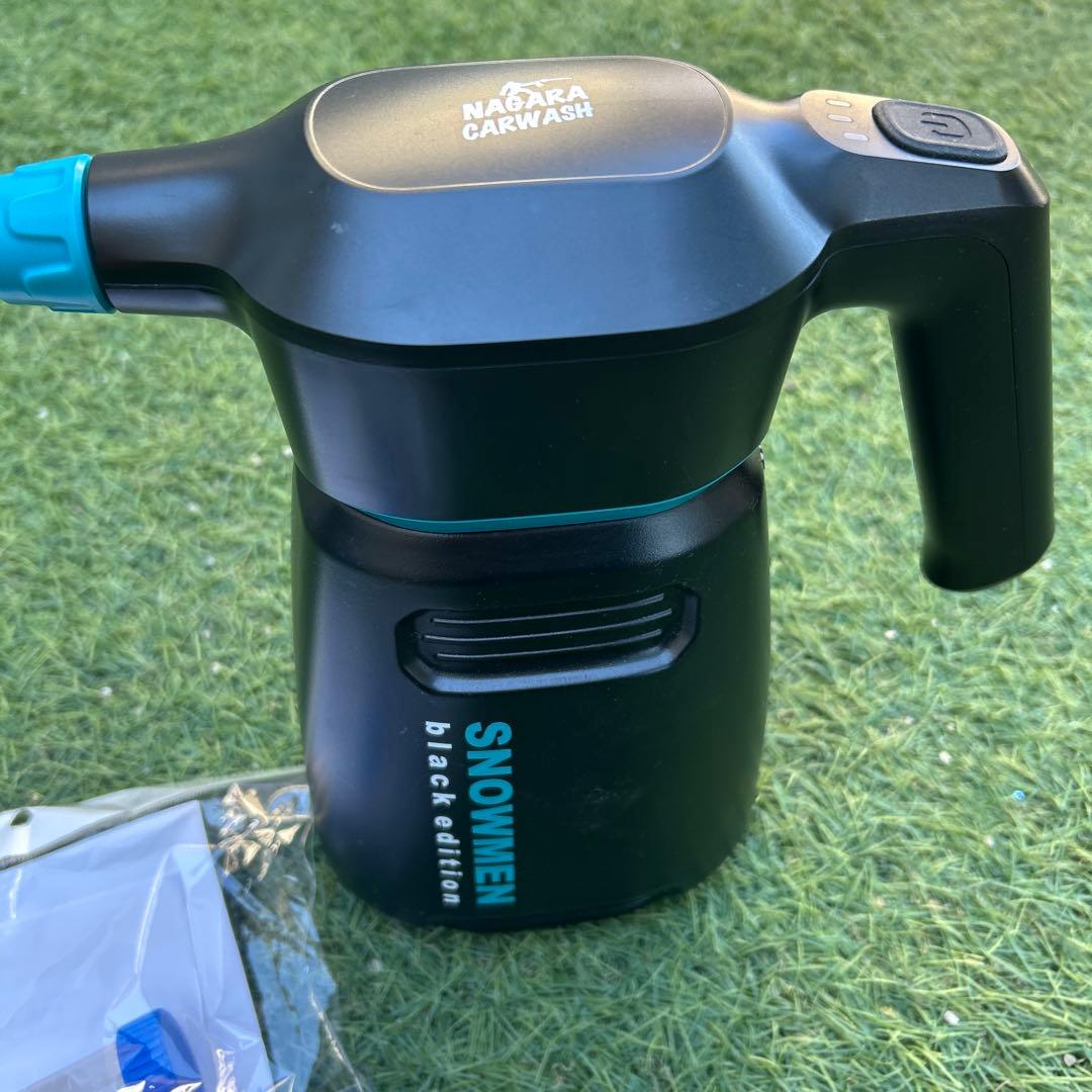 ながら洗車　スノーメンブラック