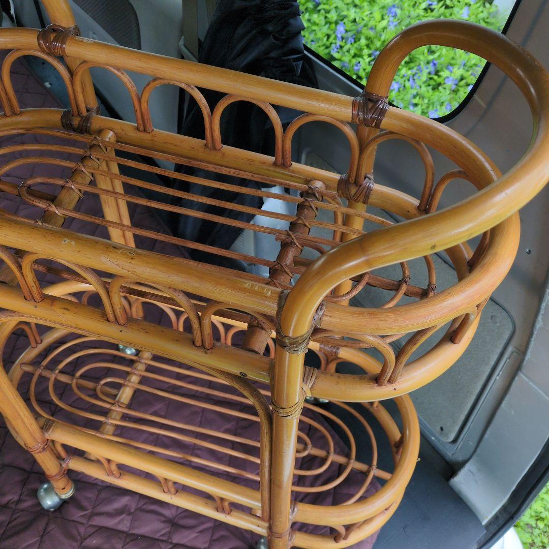 ラタン　籐　ワゴン　ヴィンテージ　二段　車輪付き　移動可能