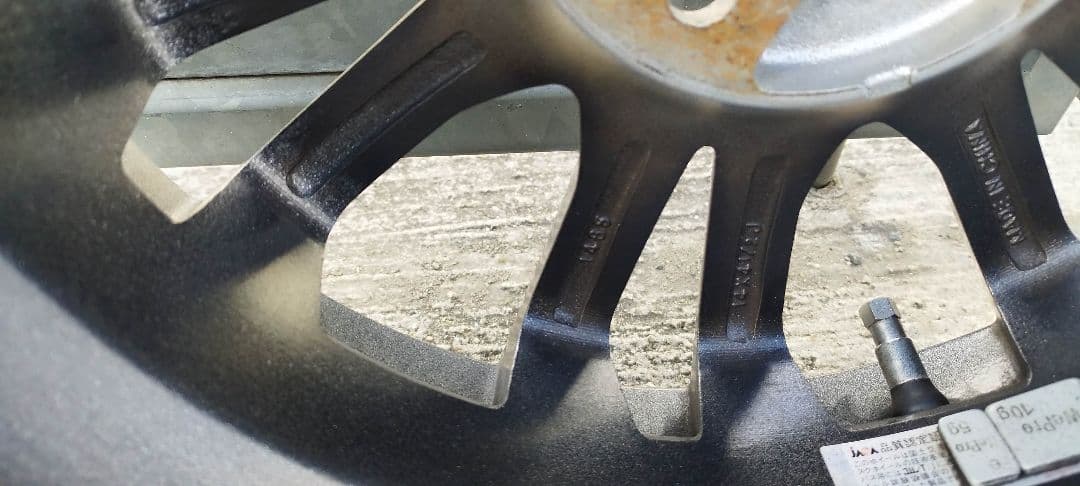 14インチ　軽自動車用　　　　引取限定　スタッドレス、アルミホイール　4本