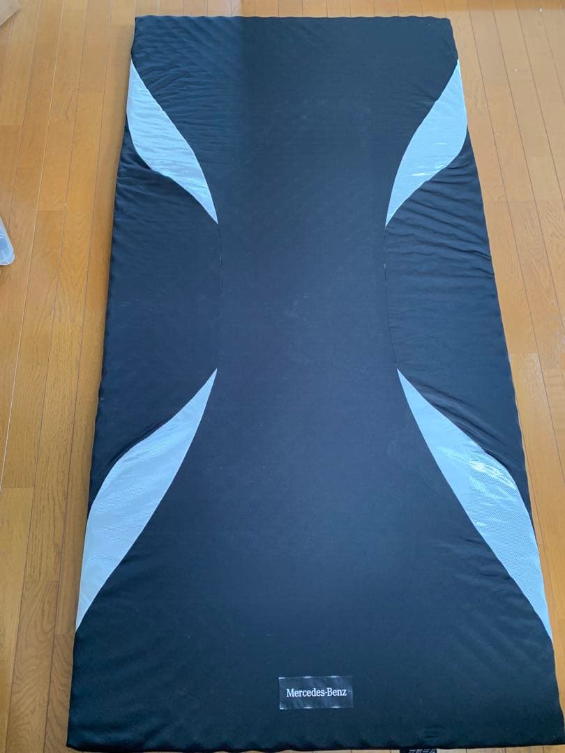 西川エアー　メルセデスベンツ　限定品