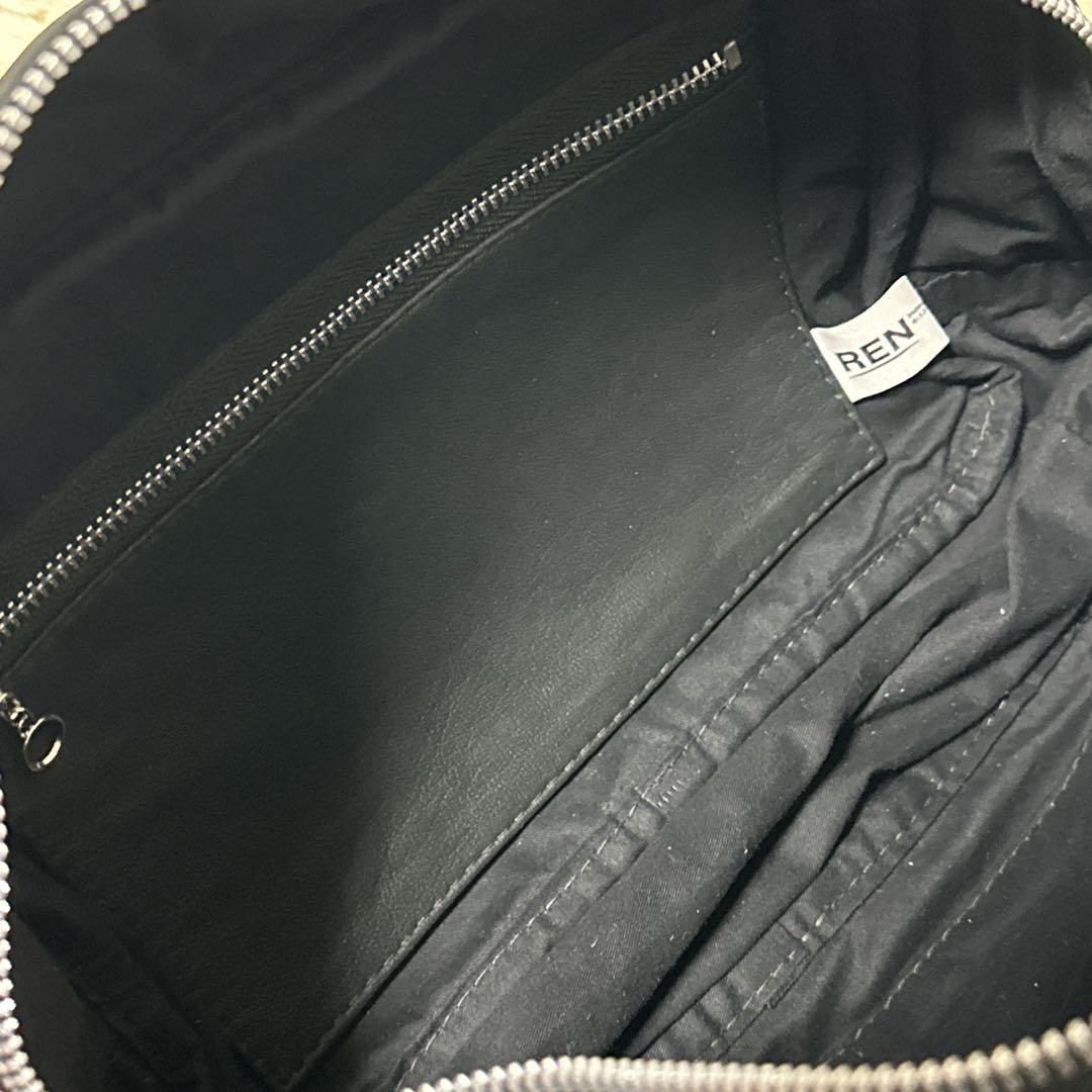 【極美品】REN 黒 レザー ハンドバッグ チャーム トート