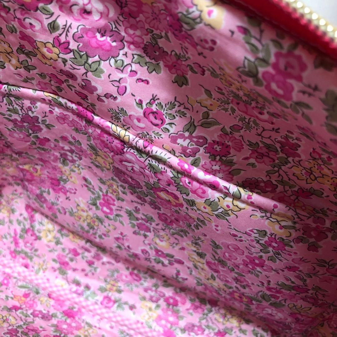 お取り置き　ハンドメイド　23cmマチありファスナーポーチ　４ニャンズ