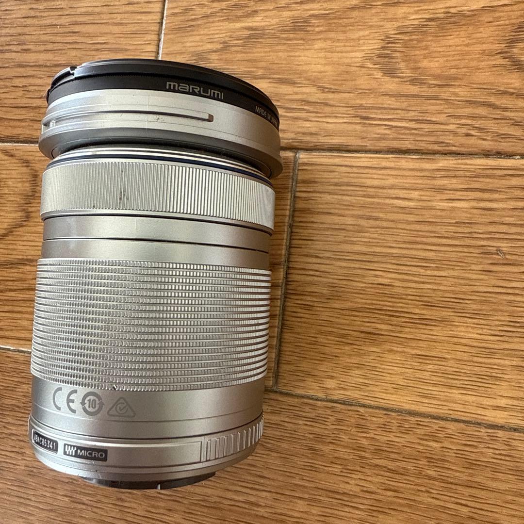 OLYMPUS PEN E-pl8 ホワイト 40-150mmレンズ(ジャンク)