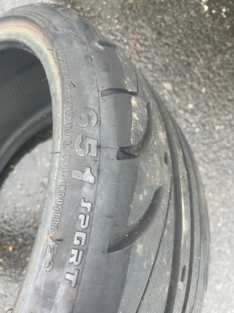 メーカー不明ホイール 19インチ8.5J/9.5J ハイグリップタイヤ2本オマケ