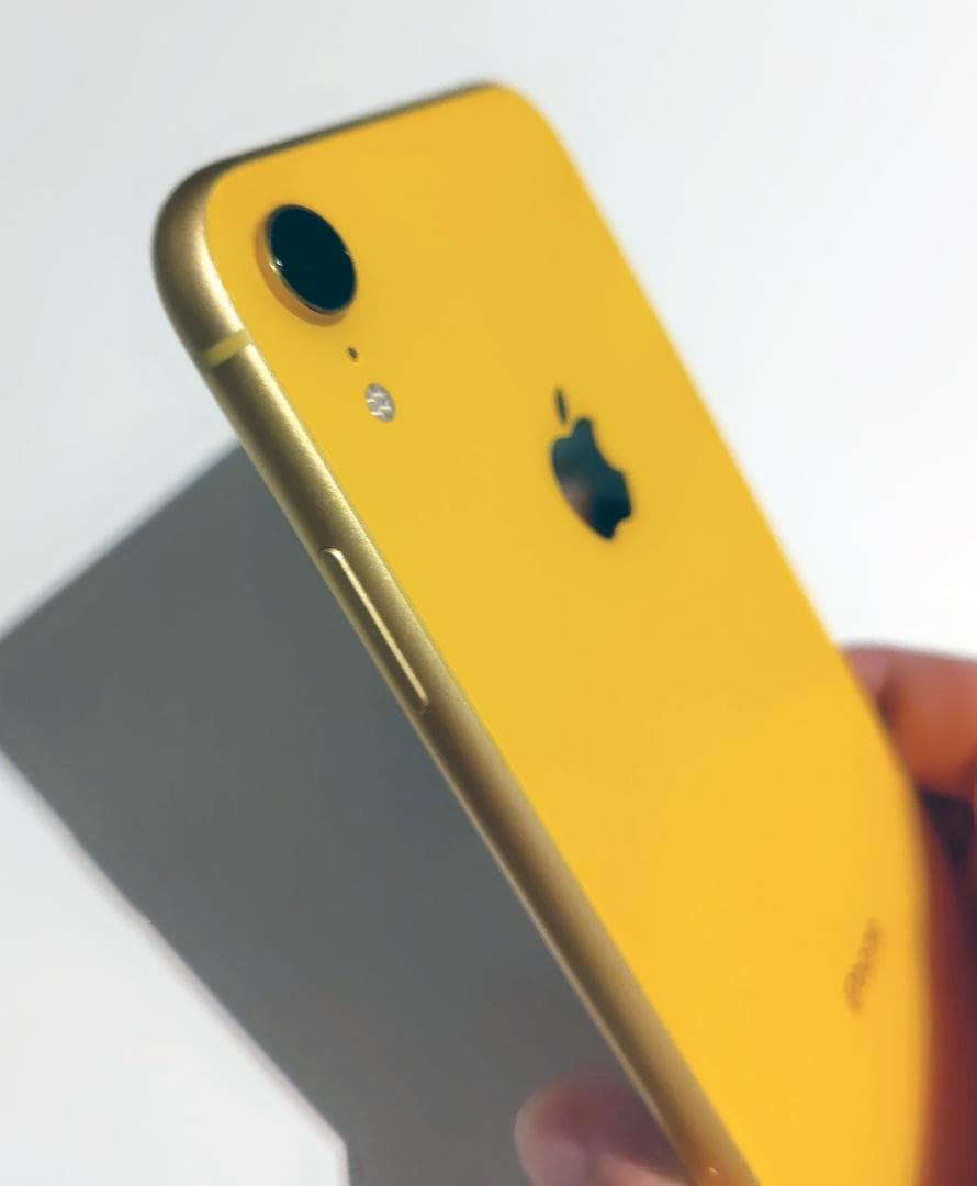 iPhone XR 【不具合箇所あり】128GB SIMフリー イエロー
