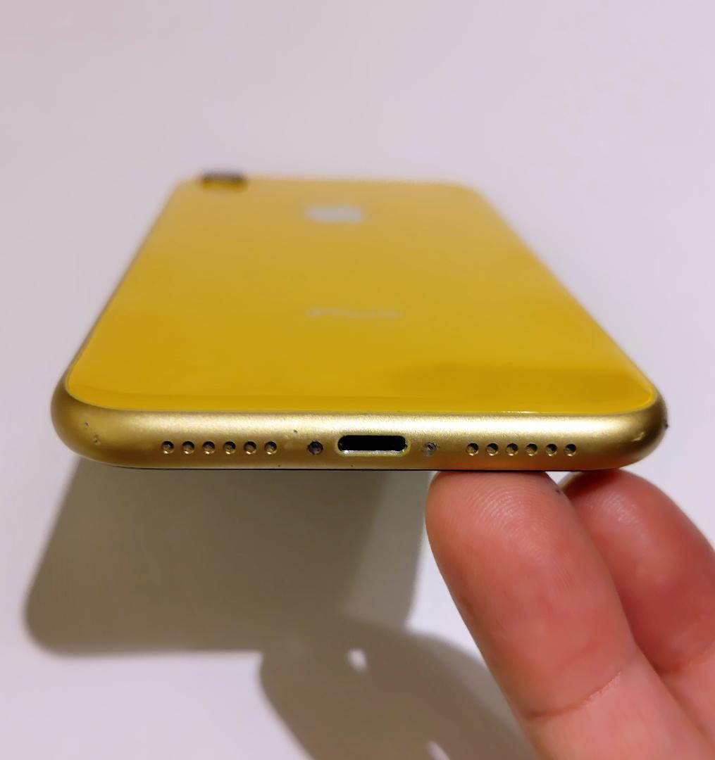 iPhone XR 【不具合箇所あり】128GB SIMフリー イエロー