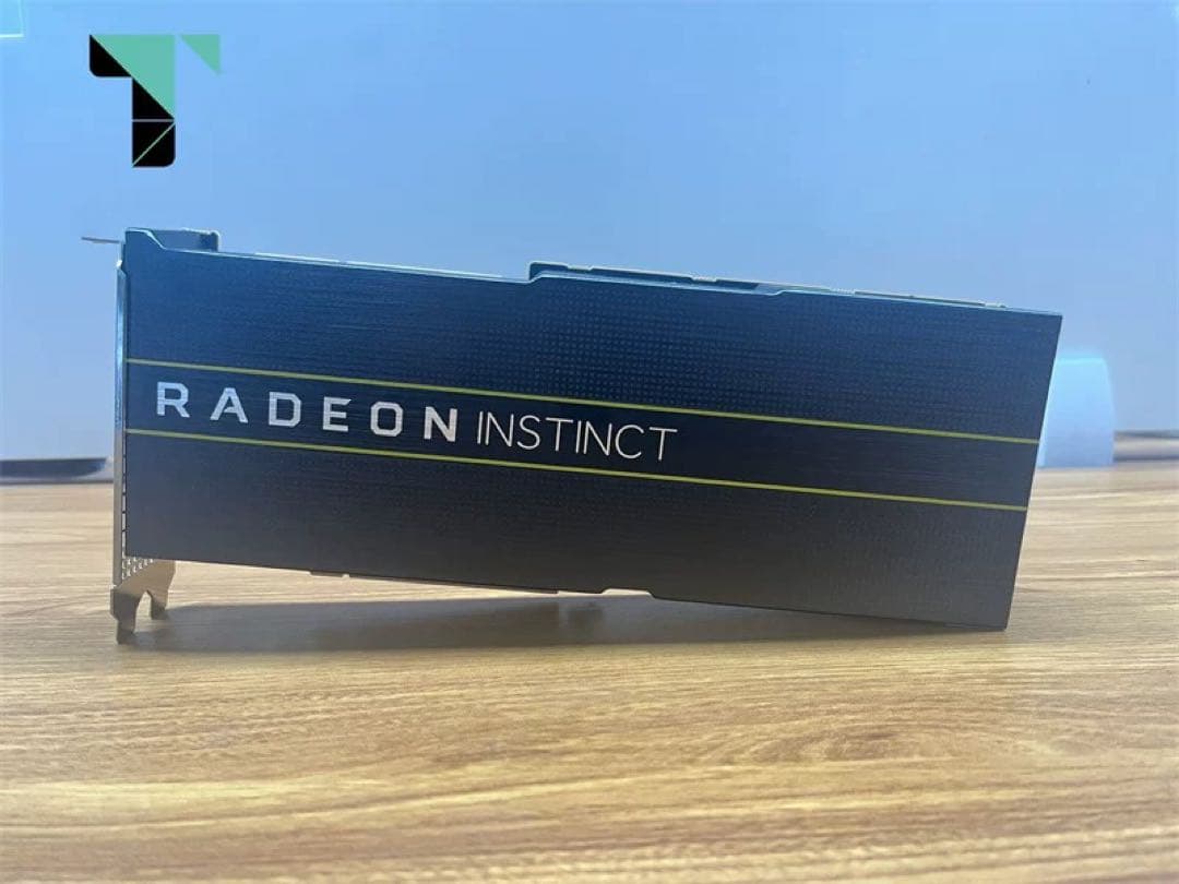 AMD Radeon Instinct MI50 32GB（VBIOS書換済み）