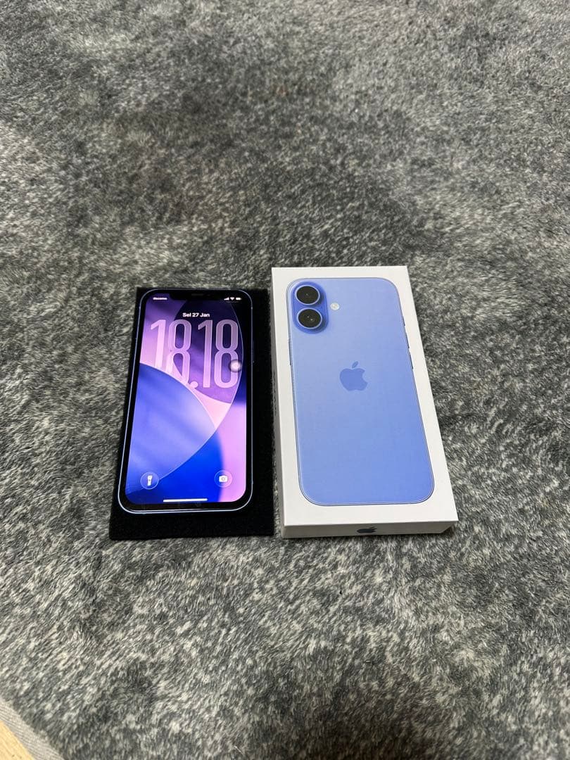 iPhone 12 本体 iPhone 16風カスタムボディ（ブルー）