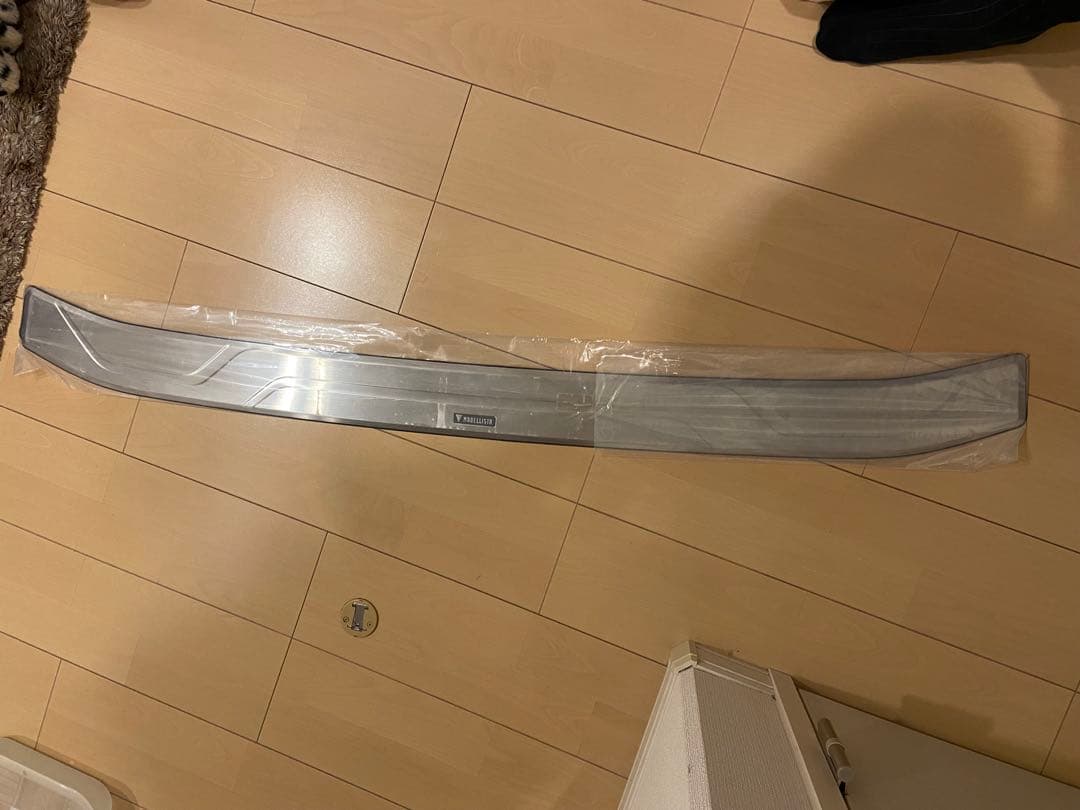 新品 ランドクルーザー300系専用 モデリスタ リヤバンパーステップガード