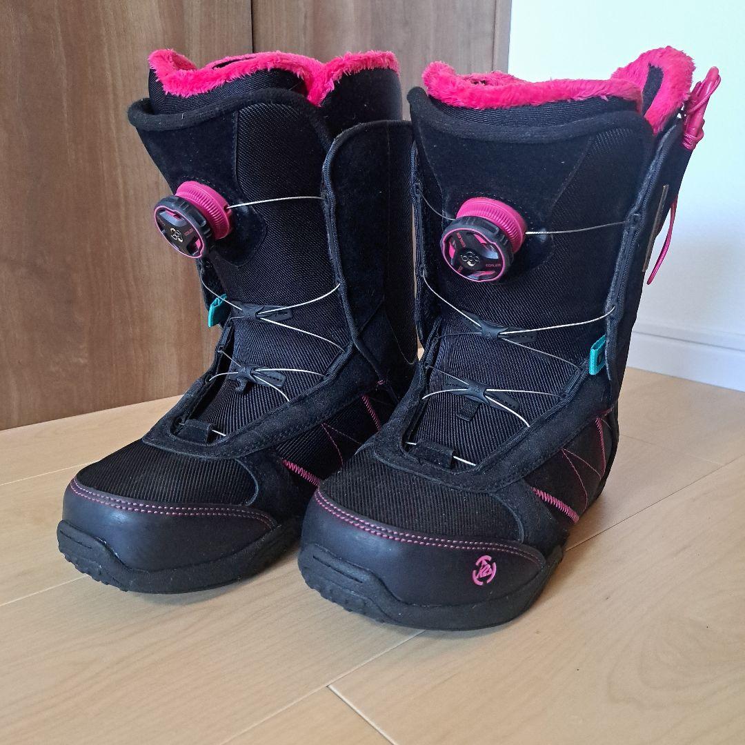 着用数回のみ　スノーボードブーツ 24cm