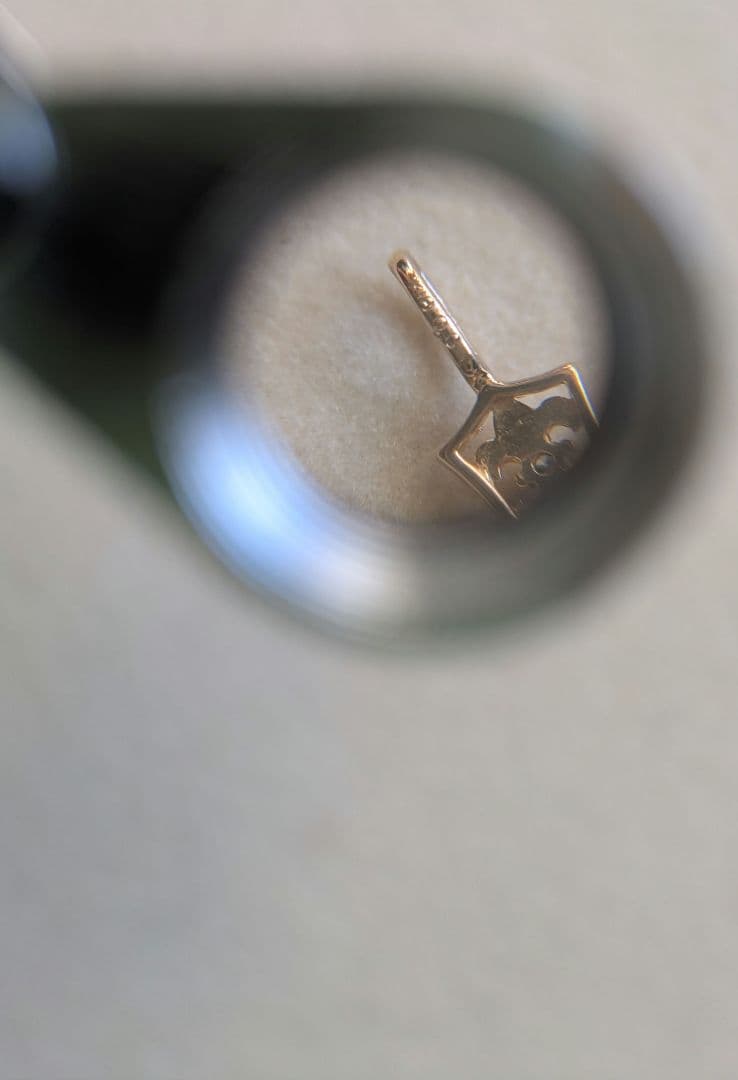 総1.4g　鍵ペンダントトップ　ネックレス　ｋ18 18金