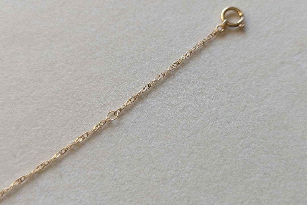 総1.4g　鍵ペンダントトップ　ネックレス　ｋ18 18金