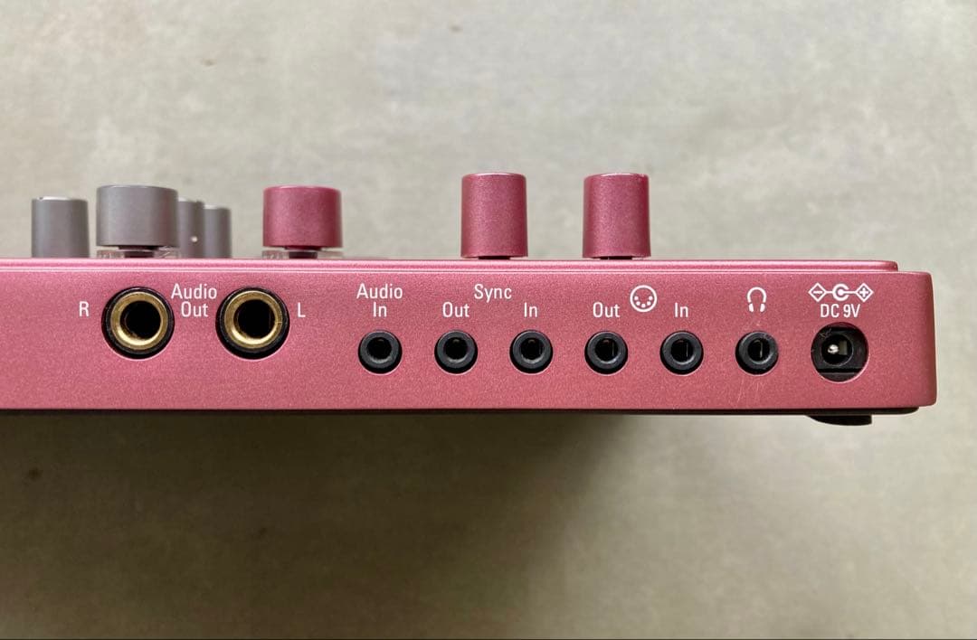 KORG electribe sampler ＋ 純正アダプター