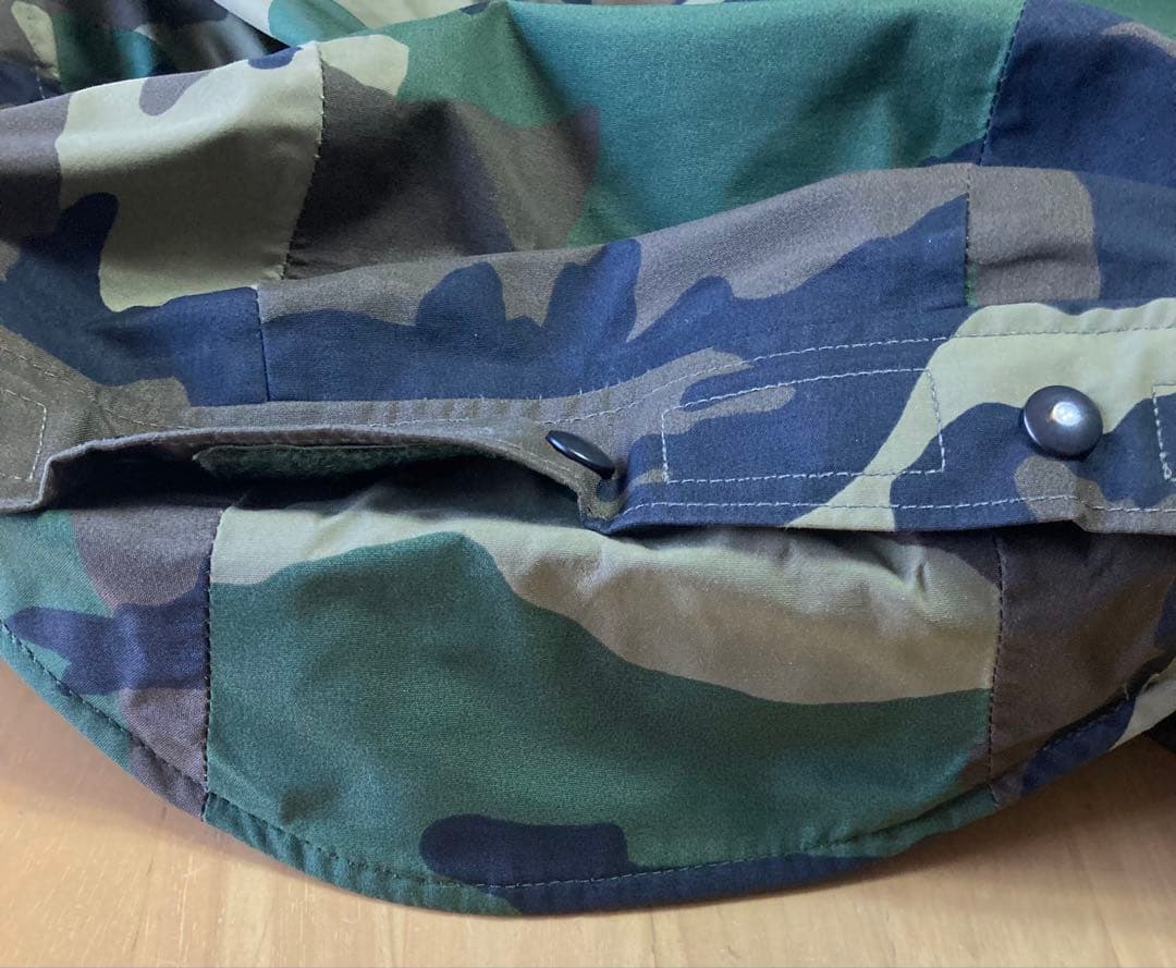 米軍実物 ECWCS GORE-TEX ゴアテックスパーカー デザートカモ