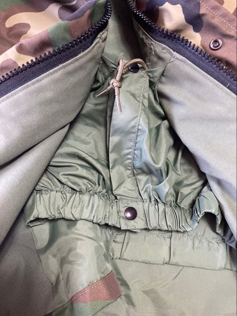 米軍実物 ECWCS GORE-TEX ゴアテックスパーカー デザートカモ