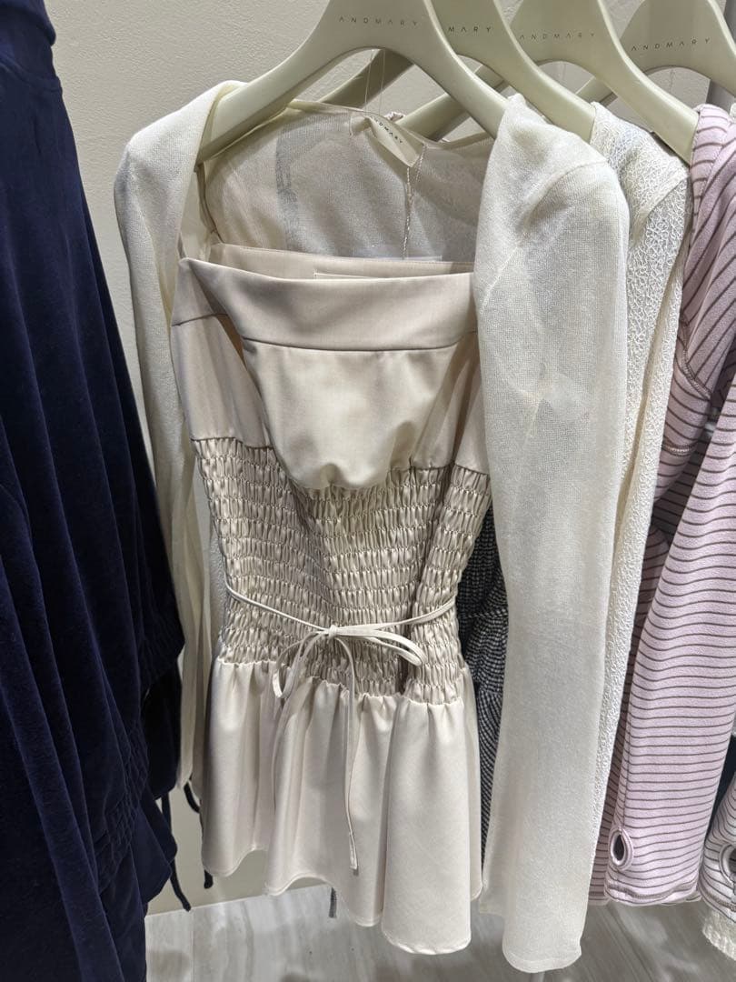 andmary ワンピース