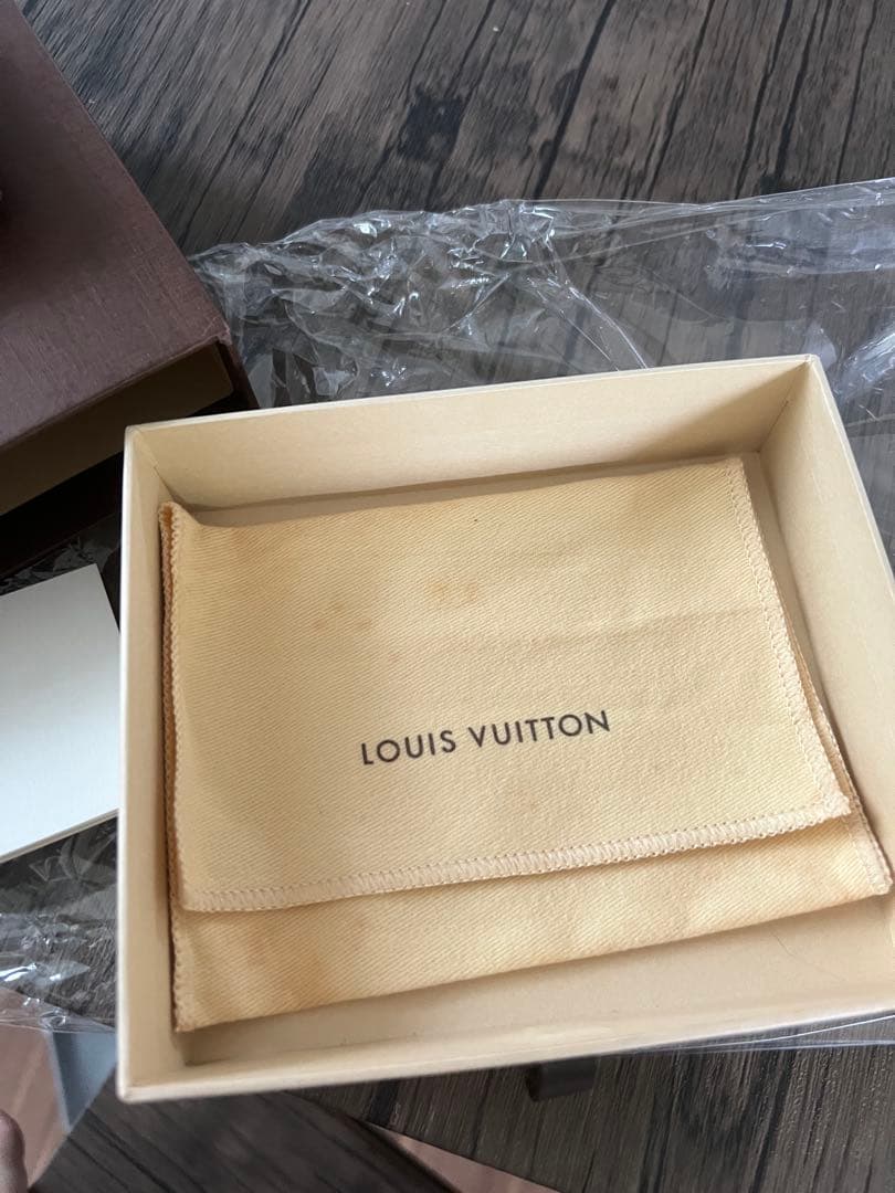 美品✨ルイヴィトン マルチカラー　ジッピー　パース　黒　小銭入れ