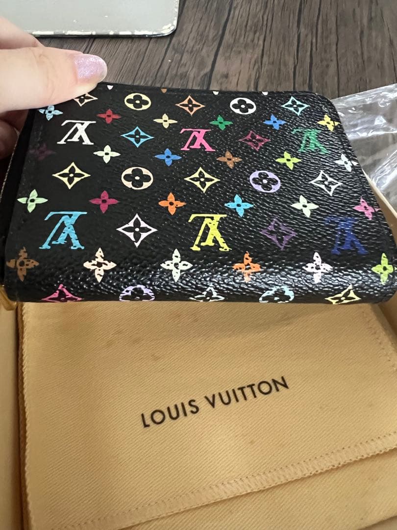 美品✨ルイヴィトン マルチカラー　ジッピー　パース　黒　小銭入れ