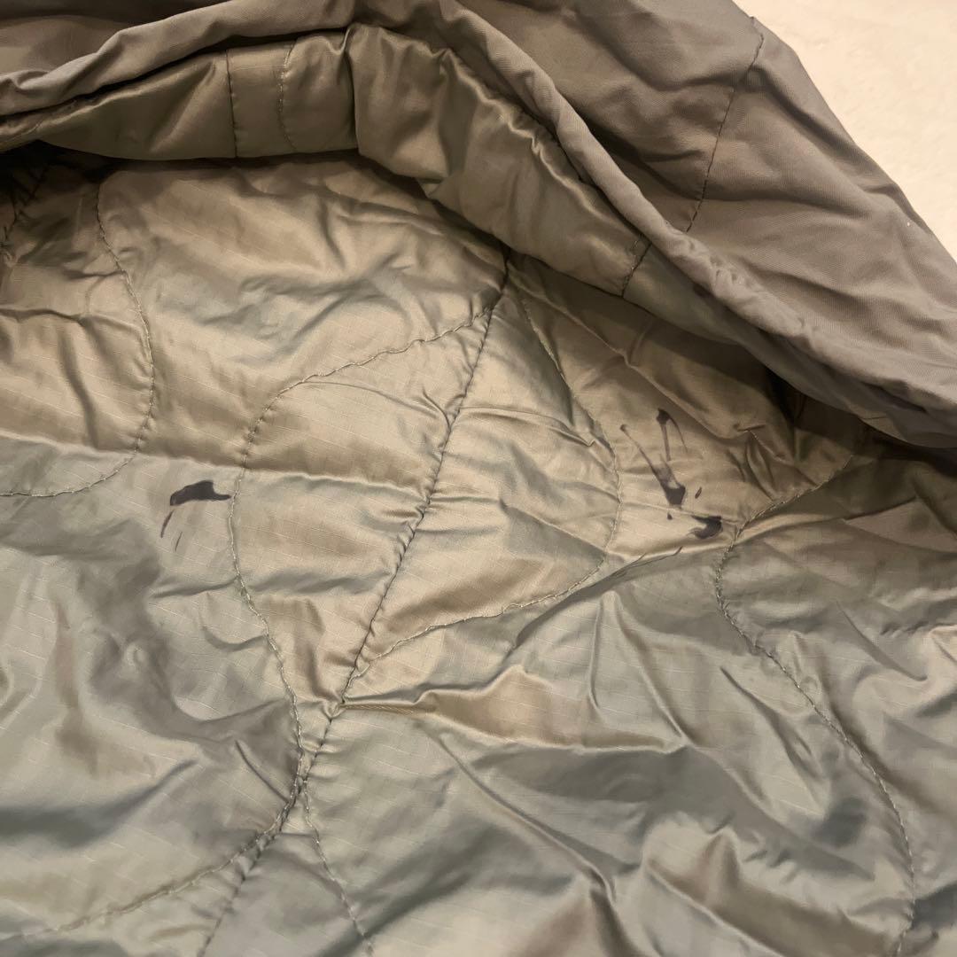 【美品】米軍実物 ECWCS LEVEL7 XS-R 実寸M程