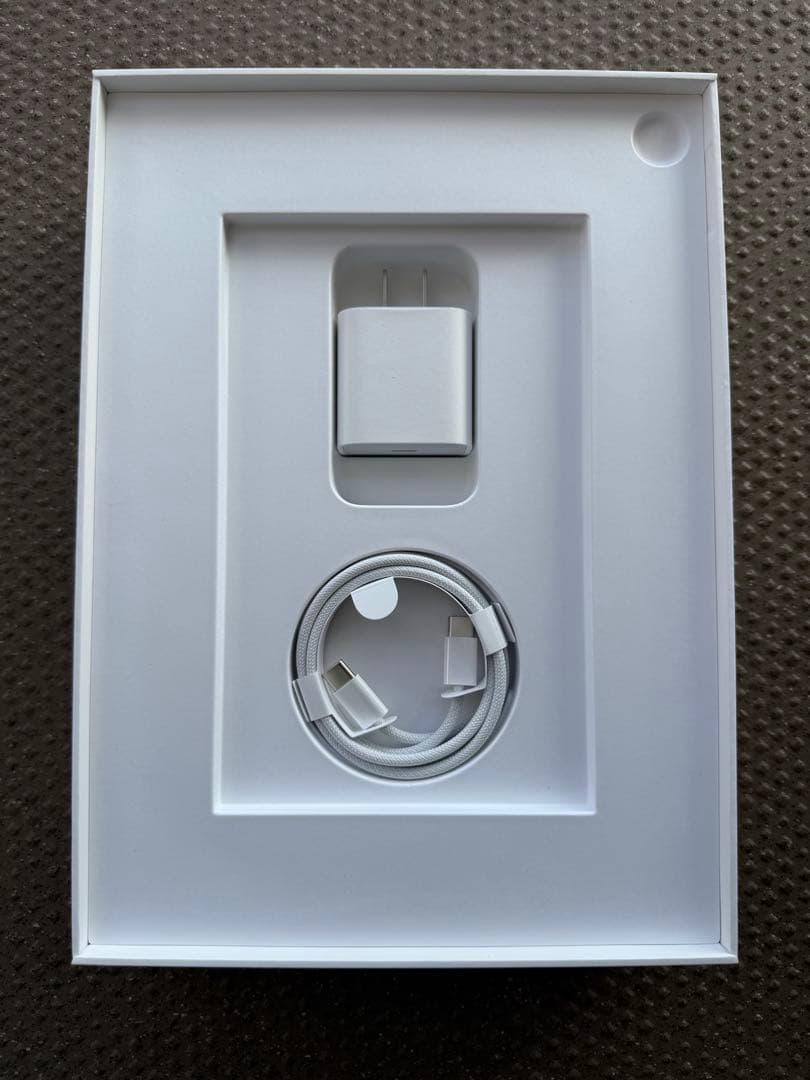 「美品」iPad Air (M2) 11インチ 128GB Wi-Fi 本体