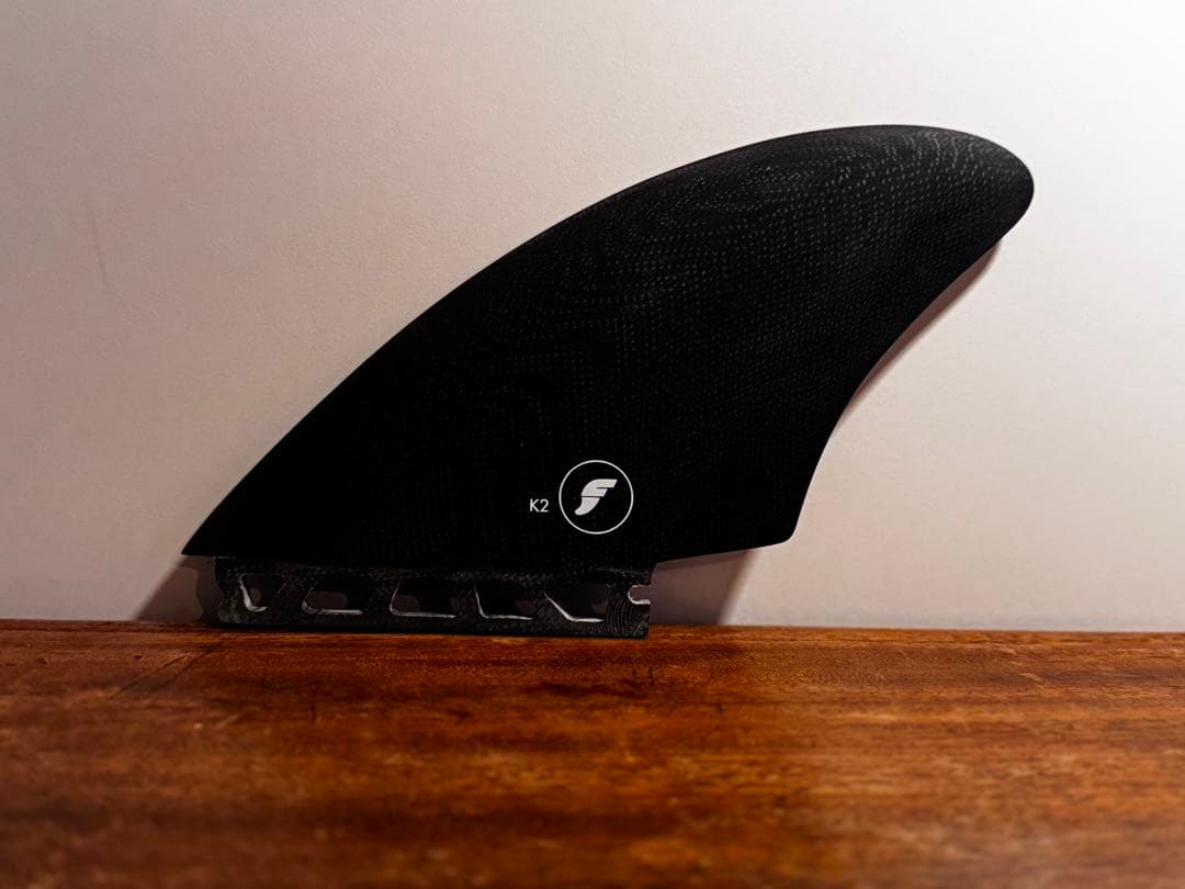 Futures フィン K2 ツインキール ファイバーグラス 新品未使用