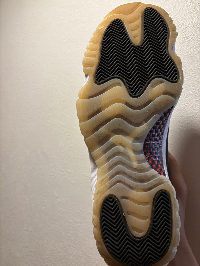 専用　完売品　エアジョーダン 11 レトロ LOW シューズ 31