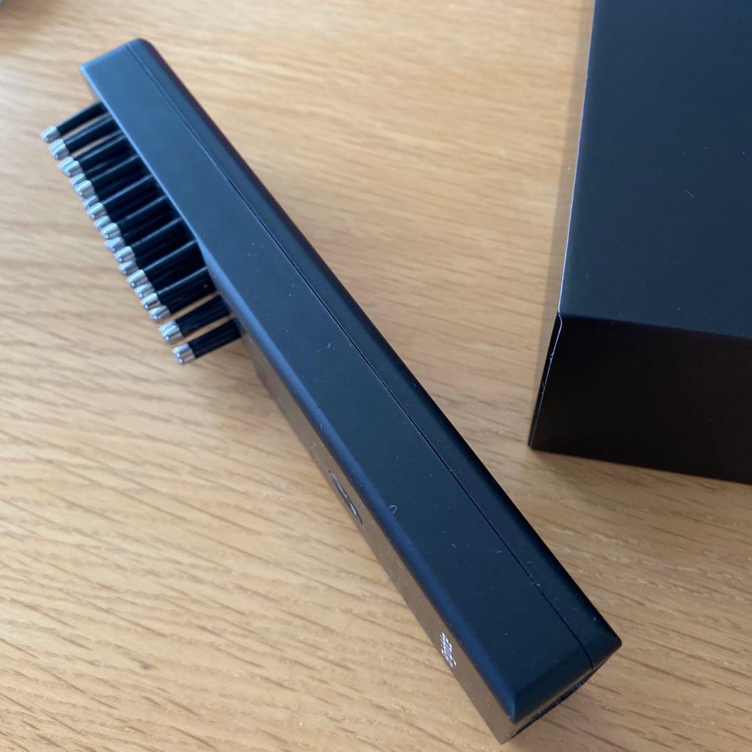 【値下げ】ブライト エレキ ブラシ/化粧水・ポーチ付き