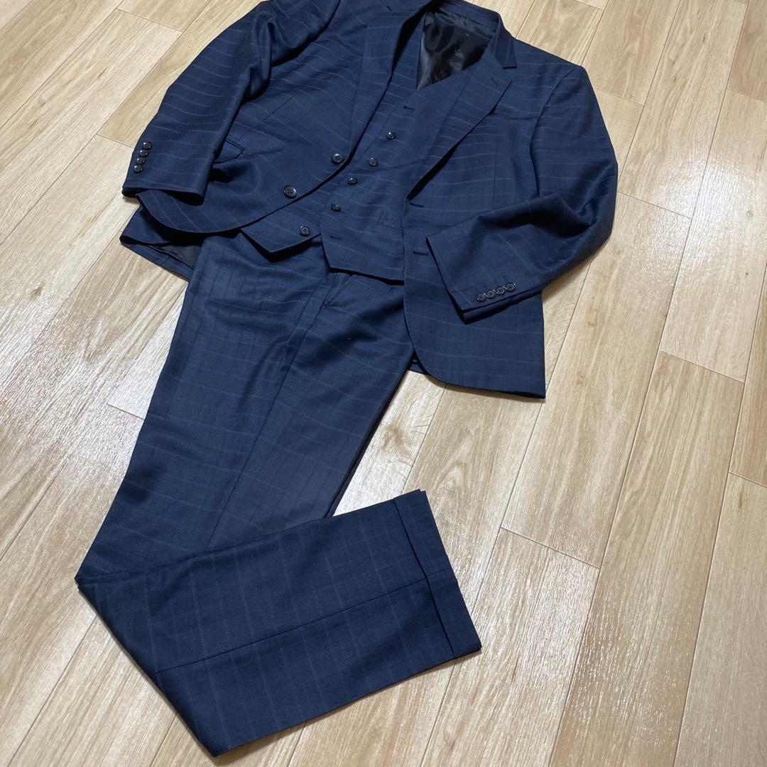 期間限定値下げ定価115,000円⭐︎メンズティノラス⭐︎3ピーススーツLL