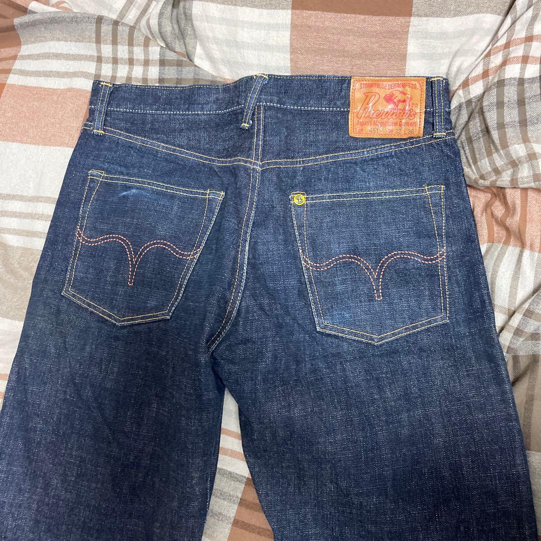 Fellows 451ジーンズ　32インチ