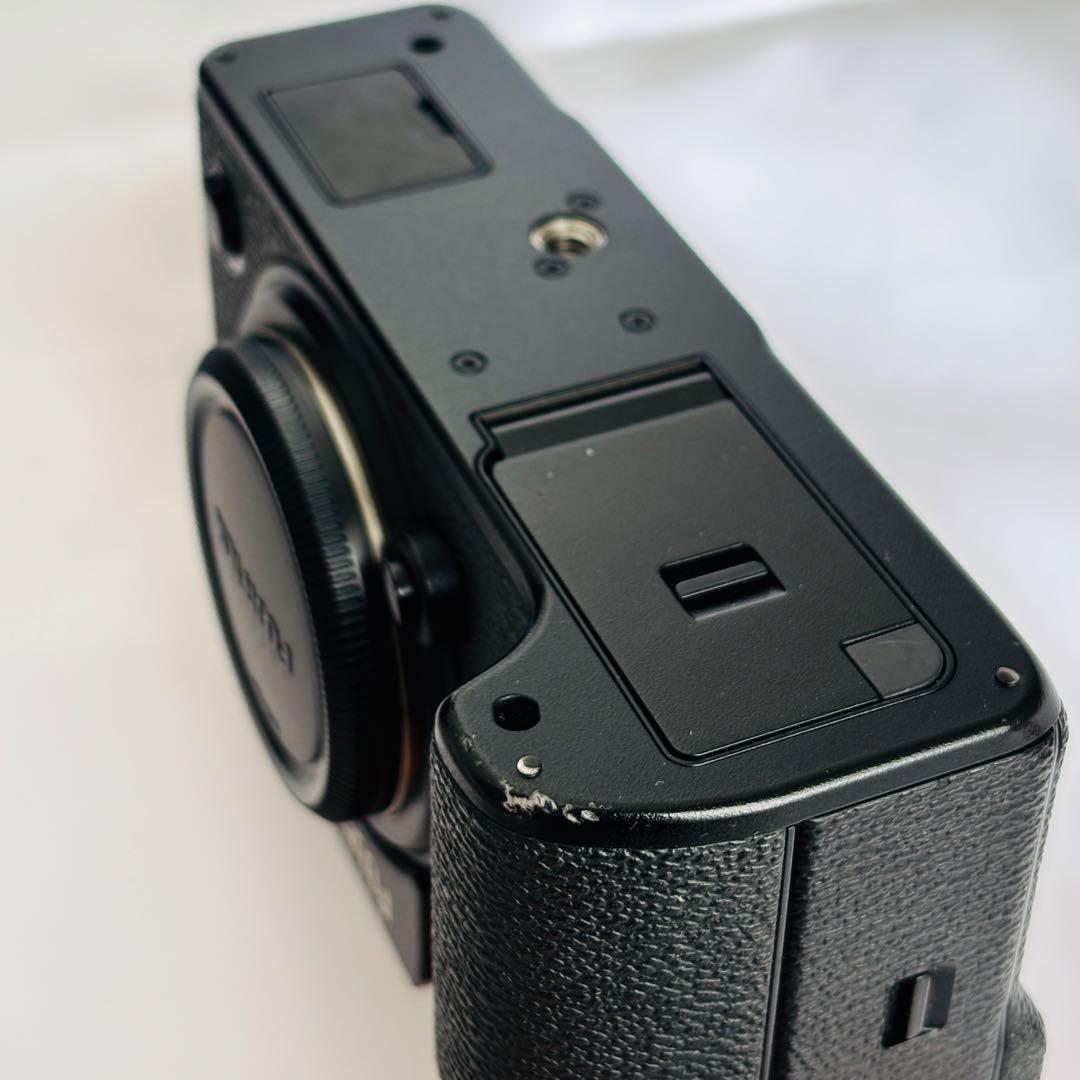 FUJIFILM X-T4ボディ　シャッター数3,772回