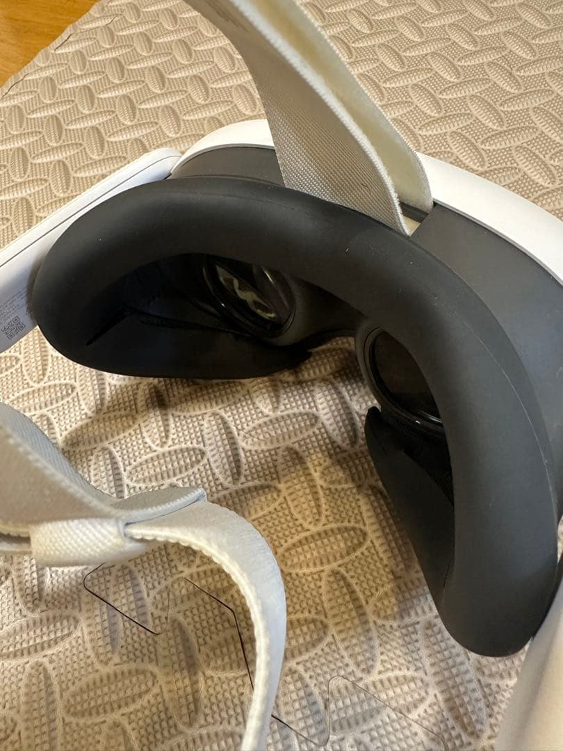  quest3 128GB ＋ バッテリーストラップ