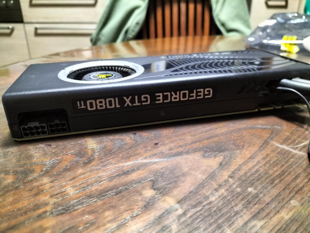 GTX 1080 Ti 簡易水冷グラボ（120mmラジエーター＋ファン）