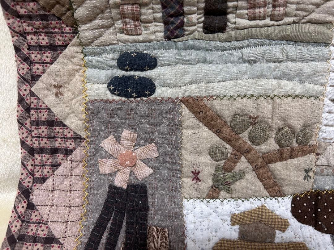 田舎風のタペストリー(^_^)パッチワーク＆ハンドメイド