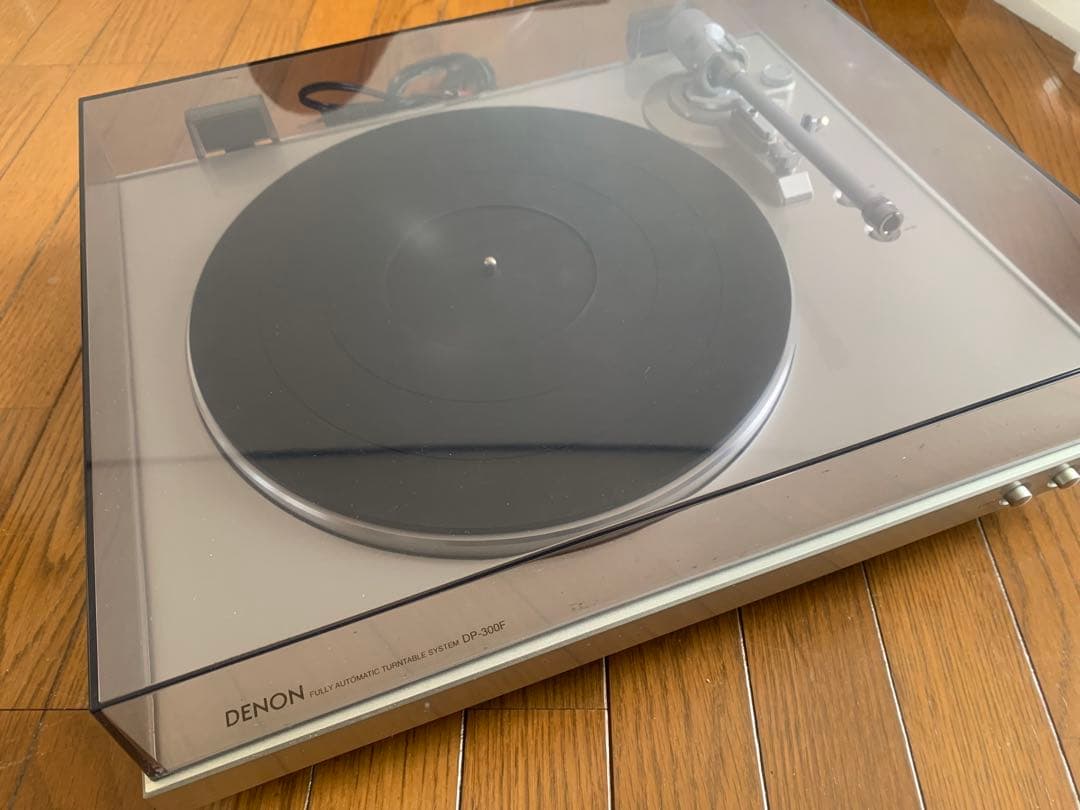 レコードプレイヤー　DENON DP-300F