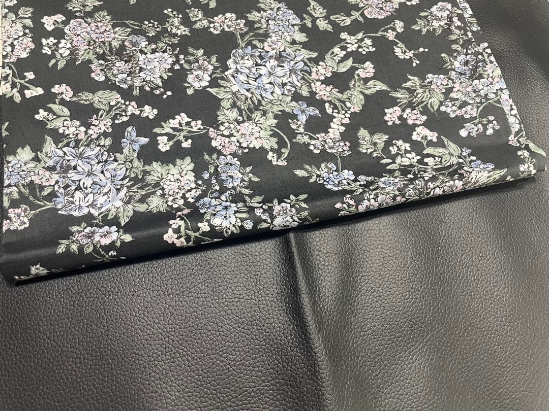 【s様】リバティ　ショルダーバッグ　セリーヌ