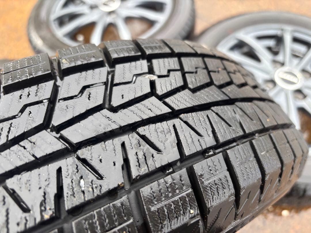 ①155/65R14 スタッドレスタイヤ アルミ付4本 2025年製 バリ山