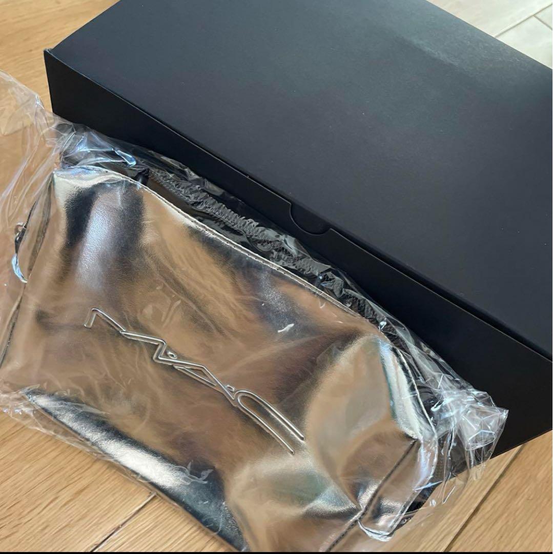 MAC メイクボックス & シルバーポーチ