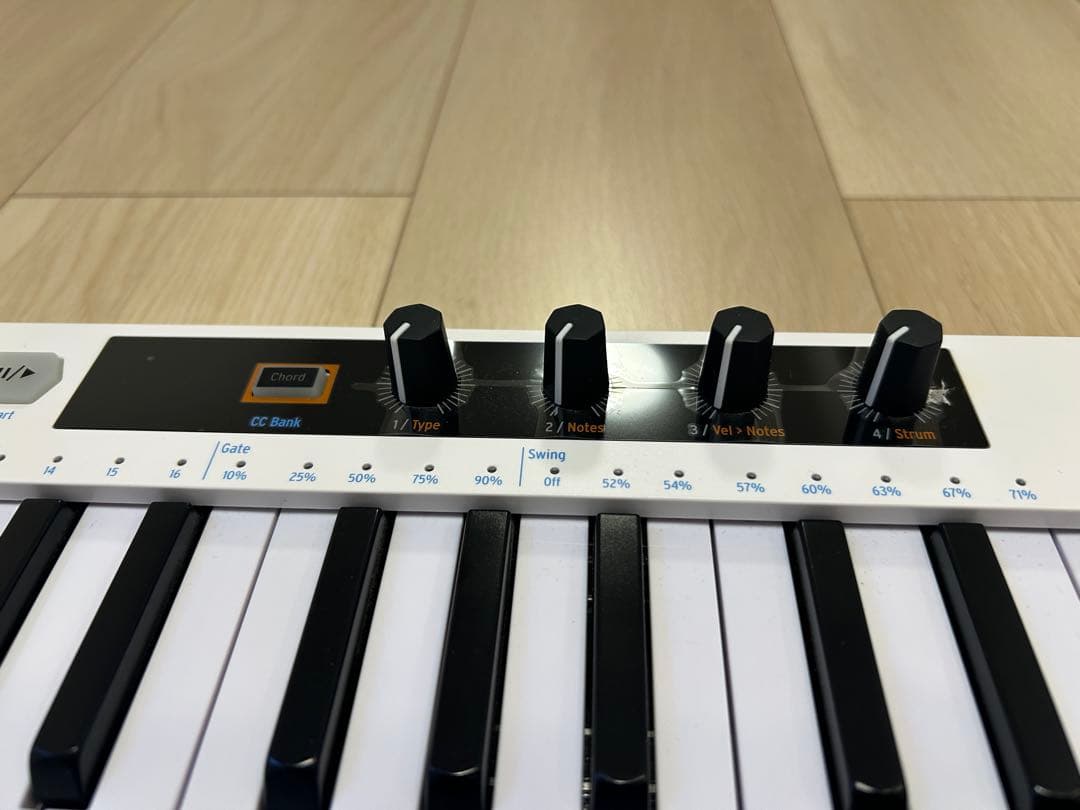 ARTURIA MIDIキーボード コントローラー KeyStep 37