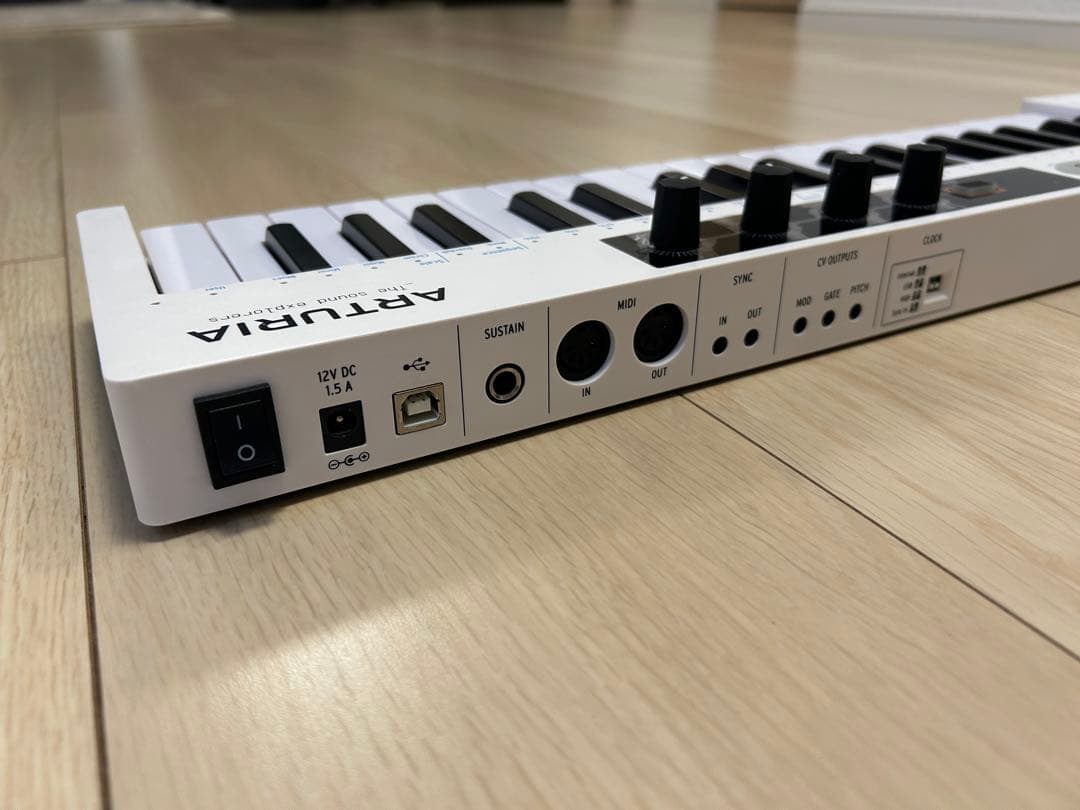 ARTURIA MIDIキーボード コントローラー KeyStep 37