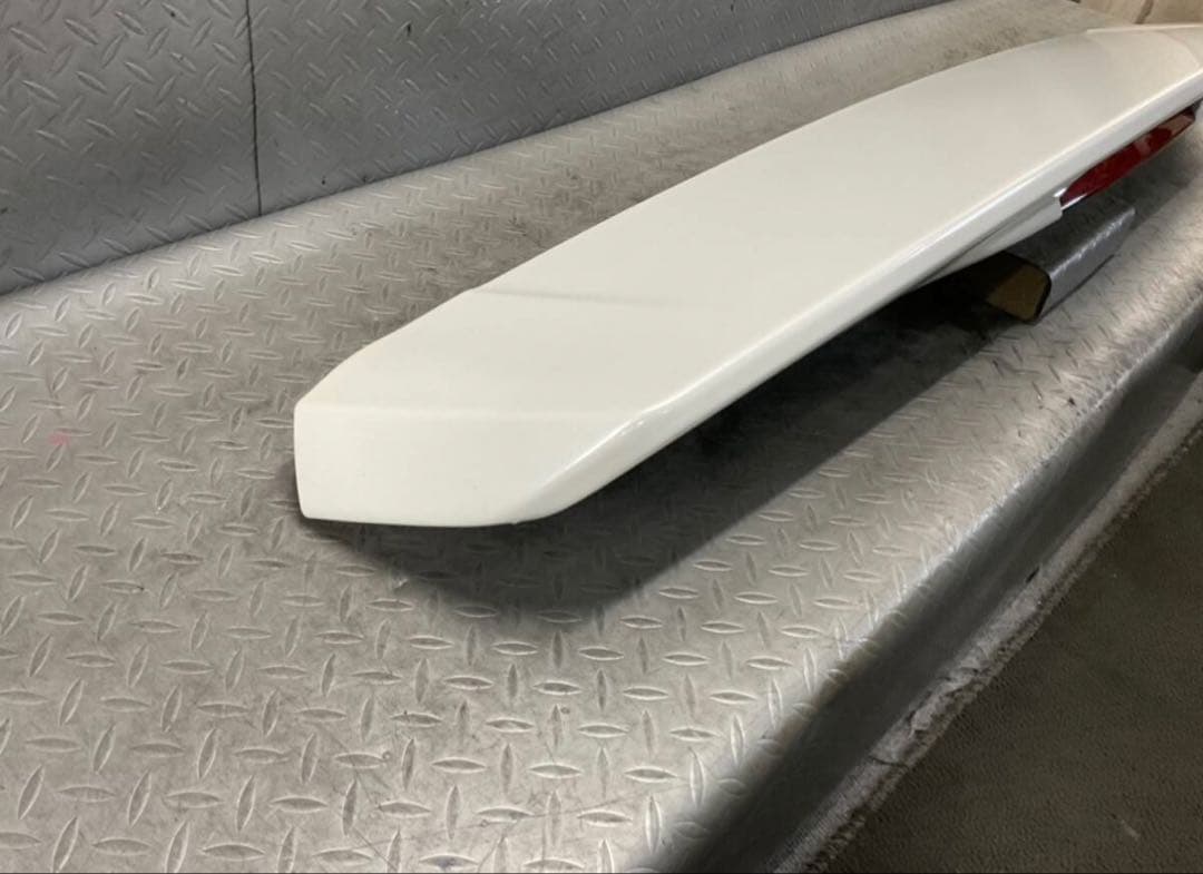 日産 エルグランド E52　リアスポイラー　純正OP　　　K6050-1JB