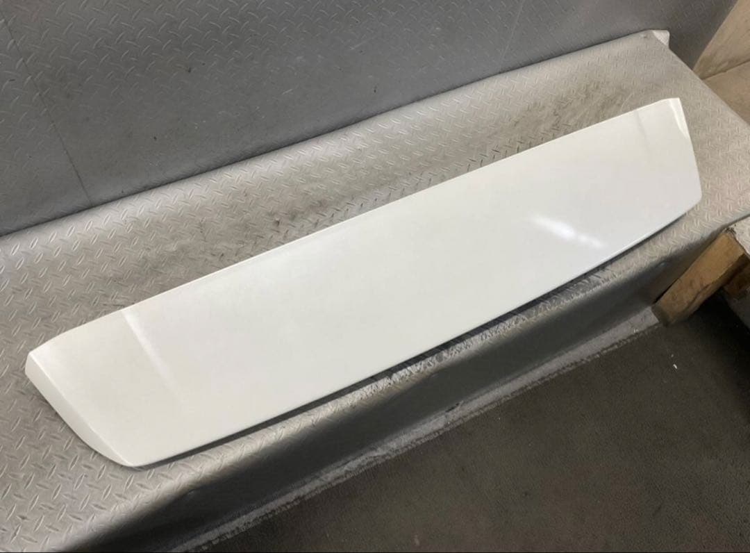 日産 エルグランド E52　リアスポイラー　純正OP　　　K6050-1JB