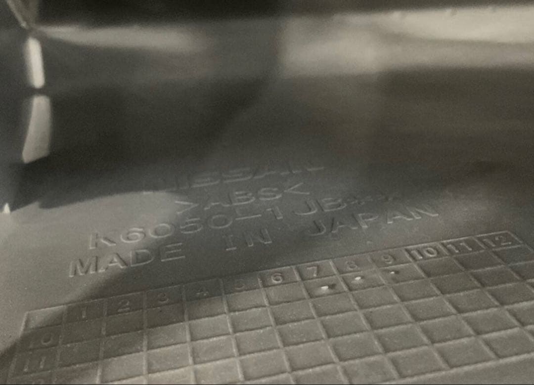 日産 エルグランド E52　リアスポイラー　純正OP　　　K6050-1JB