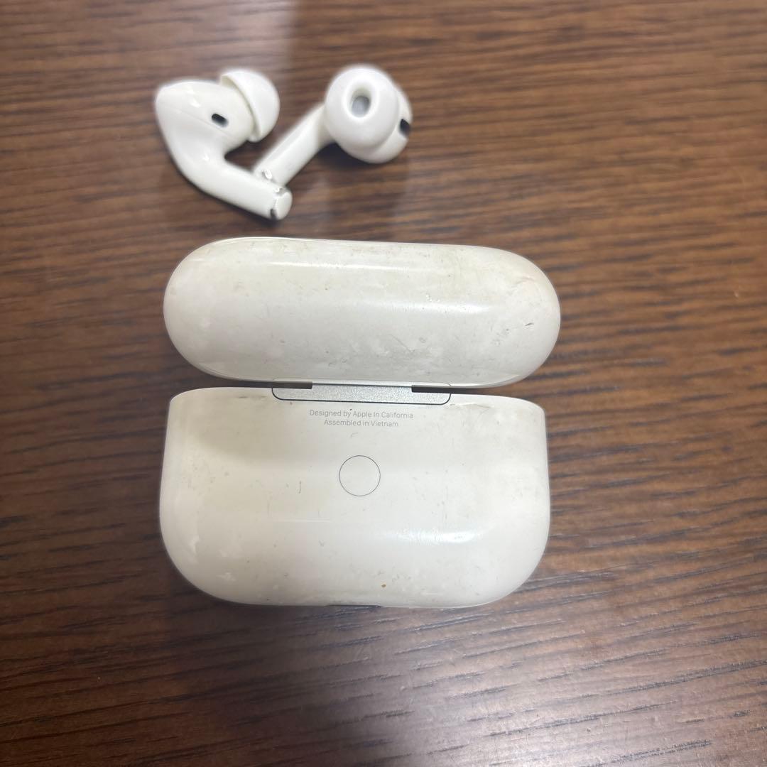 AirPods Pro 本体 ワイヤレス充電ケース付き