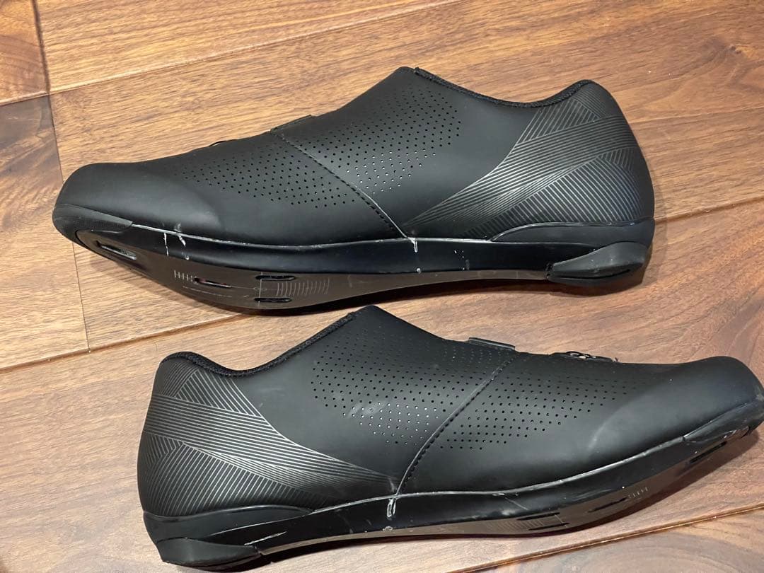 SHIMANO RC7 （SH-RC701） SPD-SLビンディングシューズ