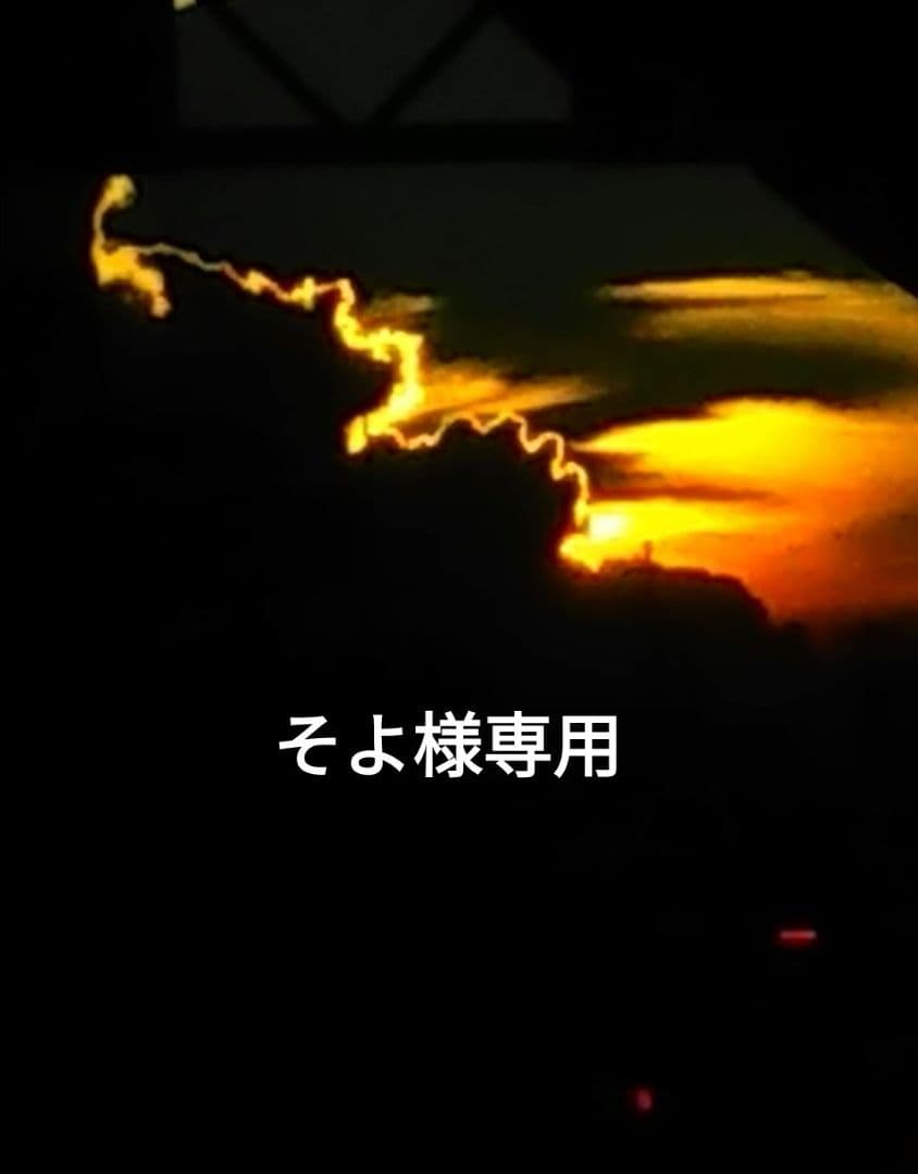 キャラメルブラウン