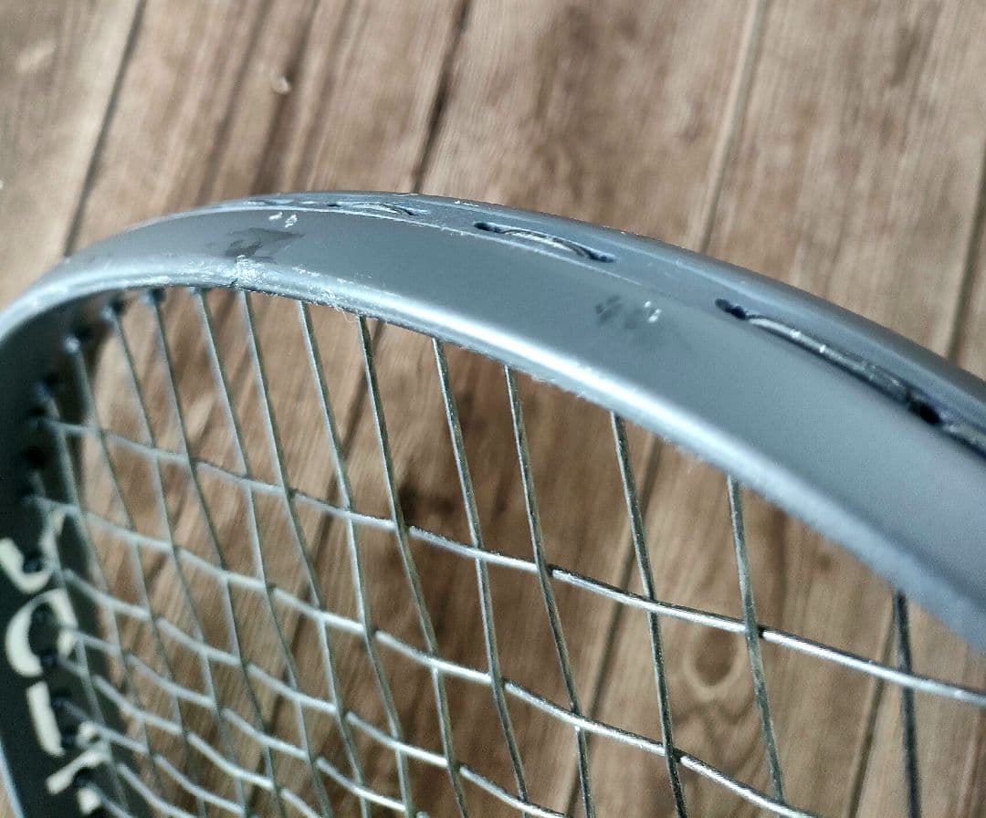 YONEX VOLTRAGE 7V ホワイト/グレー UL1サイズ