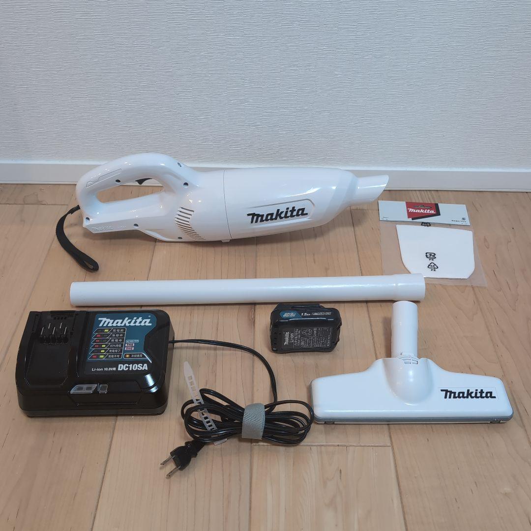 マキタ充電式クリーナーCL106FD バッテリー、充電器付